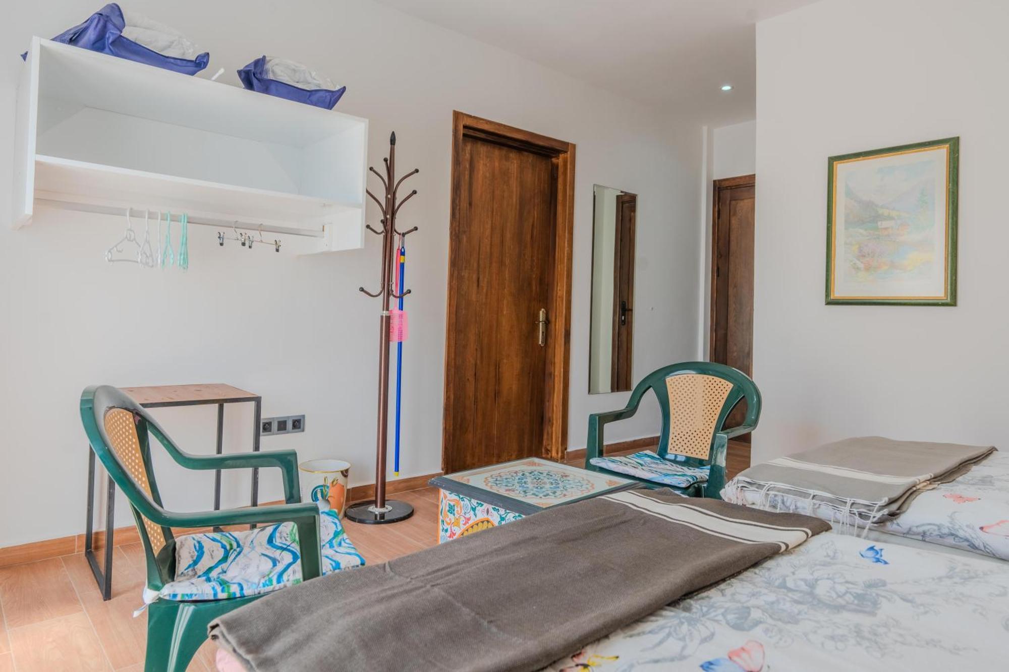 Al Bouhaira Abyad Guest house