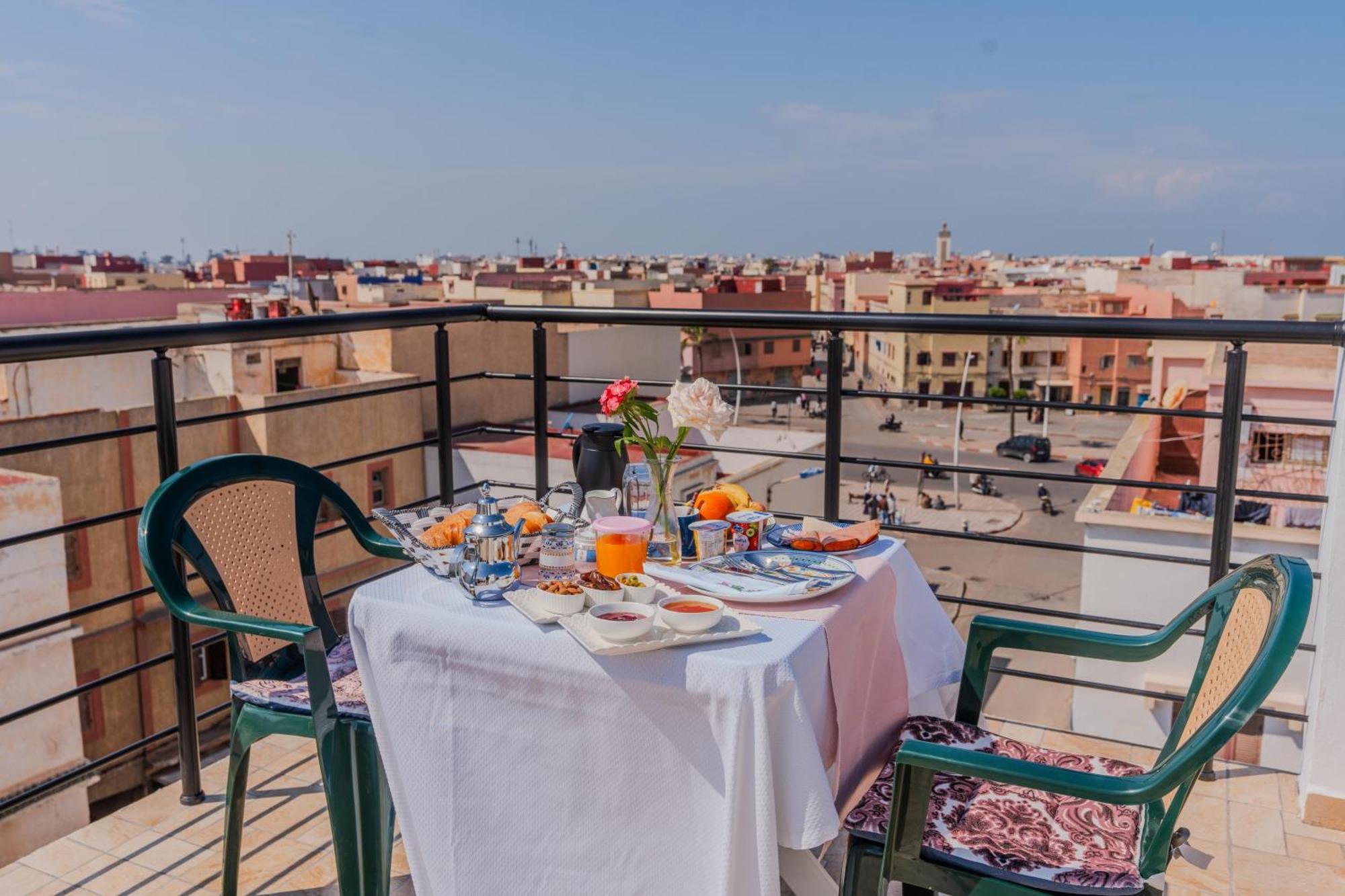 Guest house Al Bouhaira Abyad